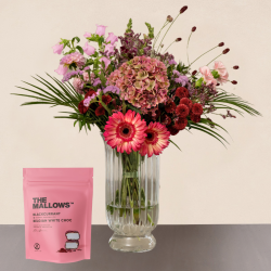 Trendy hortensia buket med  The Mallows™ 