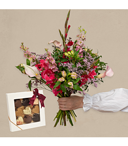 smuk buket med gladiolus.